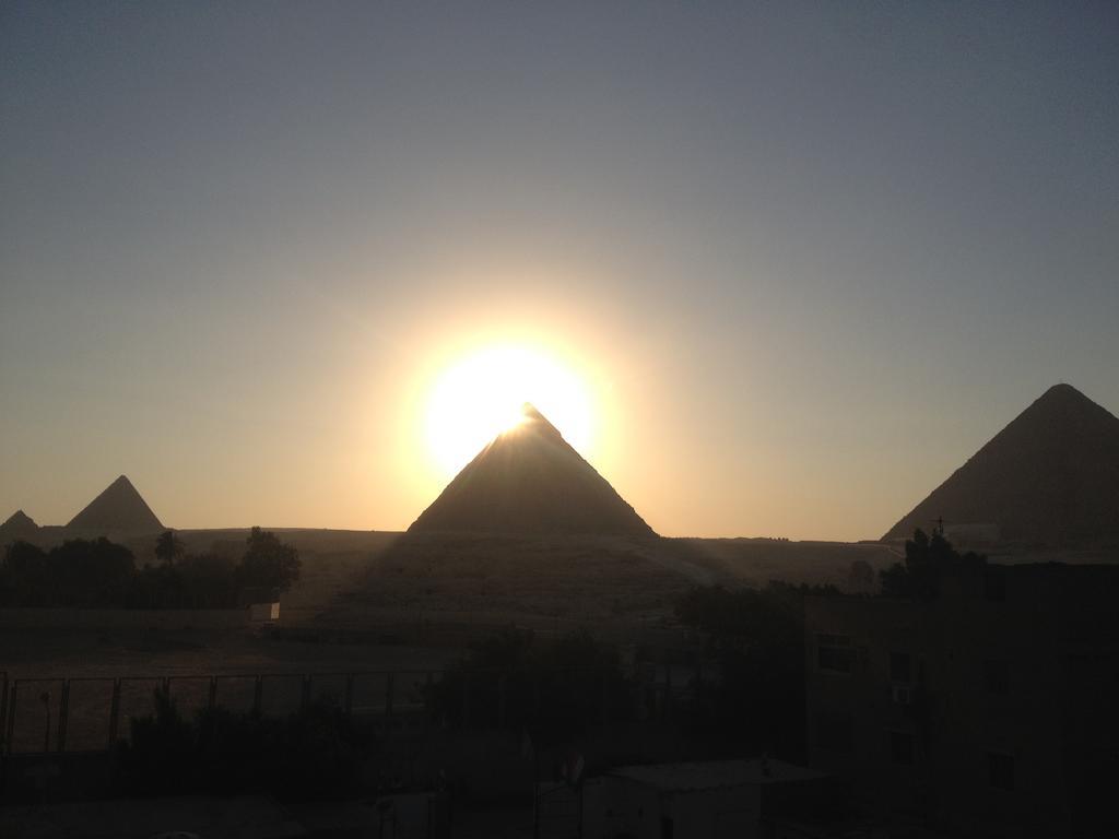 Pyramids Loft Homestay Kafret el-Gabal Buitenkant foto